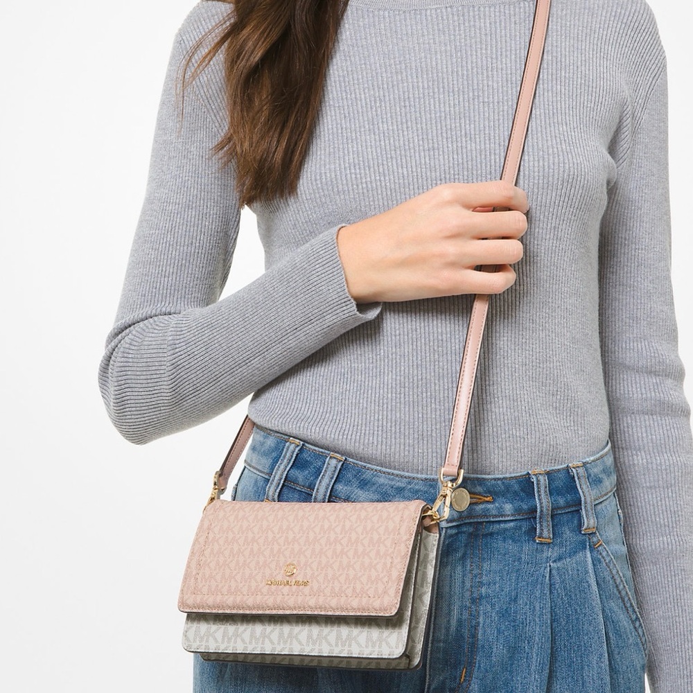 Michael Kors Het Set Small Two Tone Logo Crossbody Bag color Blush
